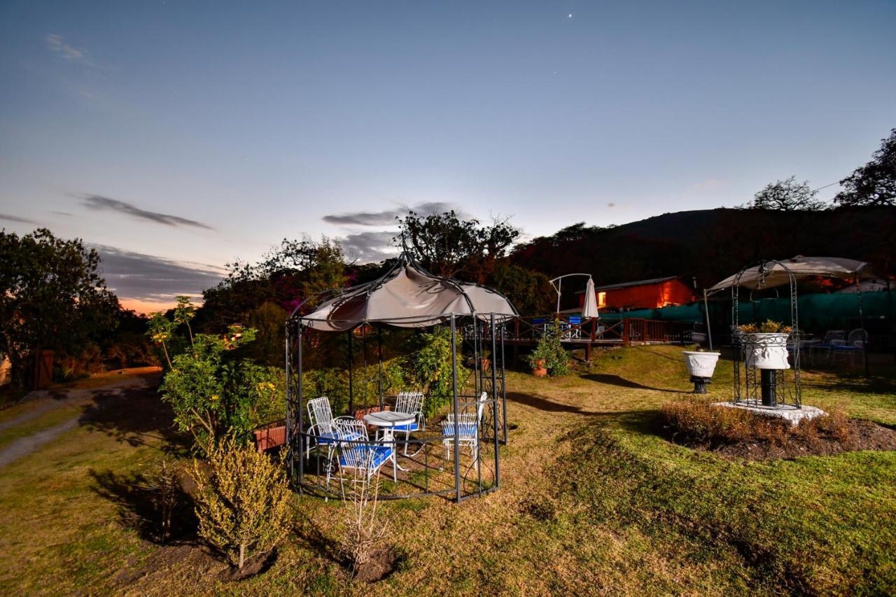 Hostal El Cerrito San Lorenzo San Lorenzo  Eksteriør bilde