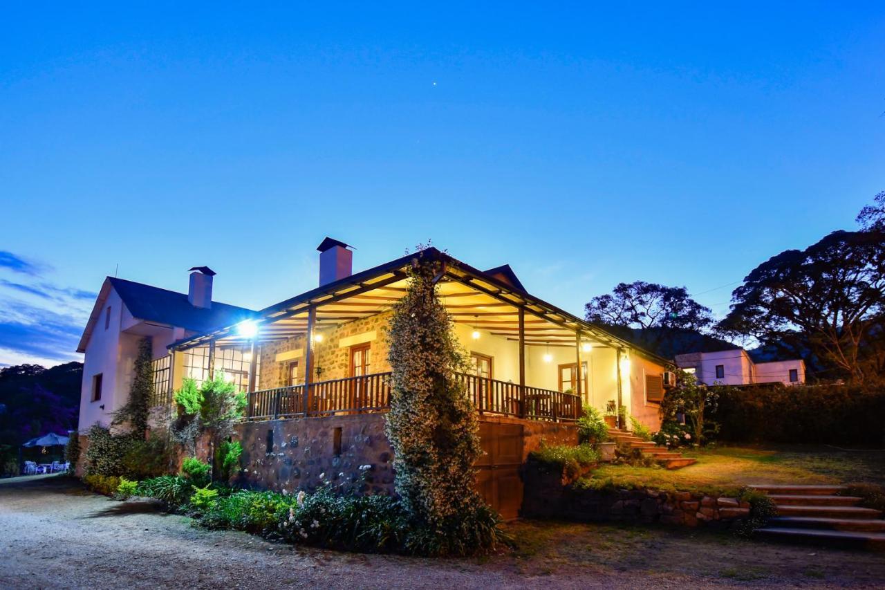 Hostal El Cerrito San Lorenzo San Lorenzo  Eksteriør bilde