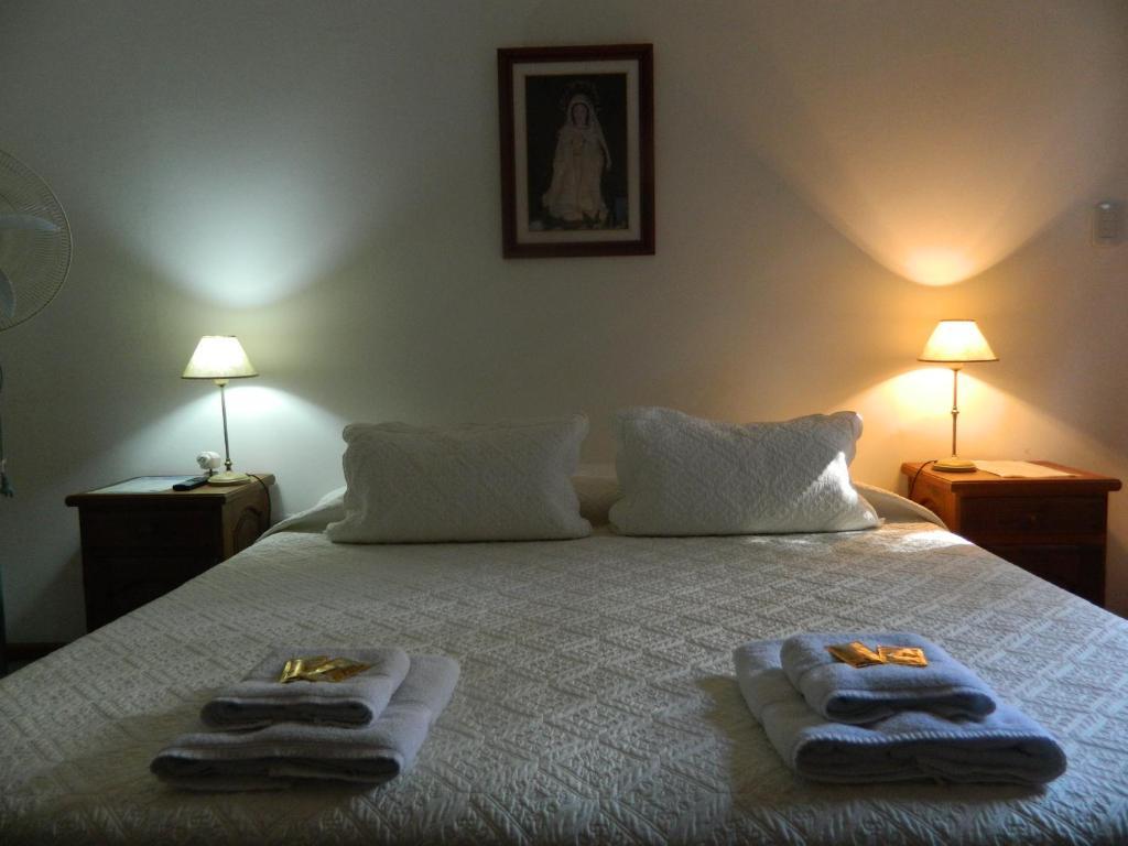 Hostal El Cerrito San Lorenzo San Lorenzo  Eksteriør bilde