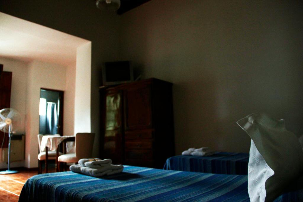Hostal El Cerrito San Lorenzo San Lorenzo  Eksteriør bilde