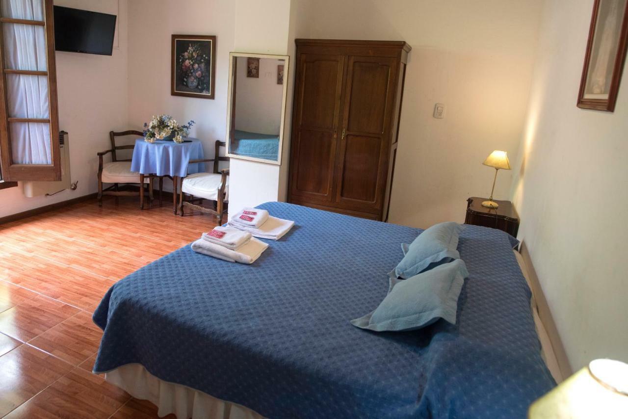 Hostal El Cerrito San Lorenzo San Lorenzo  Eksteriør bilde